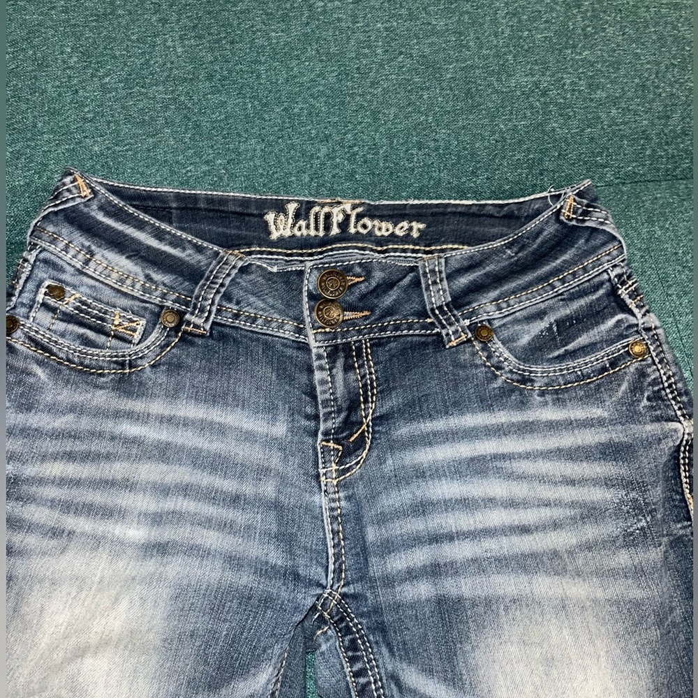 Wallflower Skinny Jeans